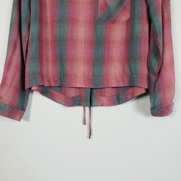 ANTHRO CLOTH & STONE Plaid Long Sleeve Tie Back Front Pocket Top Sz S - Picture 5 of 9